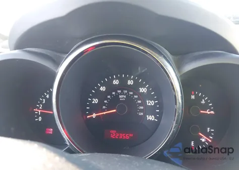 2010 Kia Soul + from USA, damaged, VIN KNDJT2A25A7128623